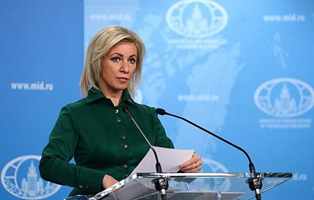 Захарова назвала проявлением цинизма задержание экс-редактора "Спутник медиа" в Эстонии