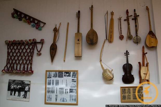 Традиционные музыкальные инструменты и инструментальная музыка адыгов