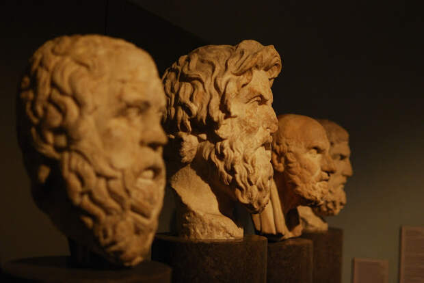 http://soulpost.ru/wp-content/uploads/2015/09/Greek_philosopher_busts.jpg