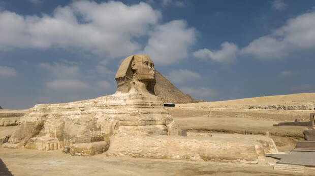 Daily Mail: в песках Гизы может находиться второй Сфинкс