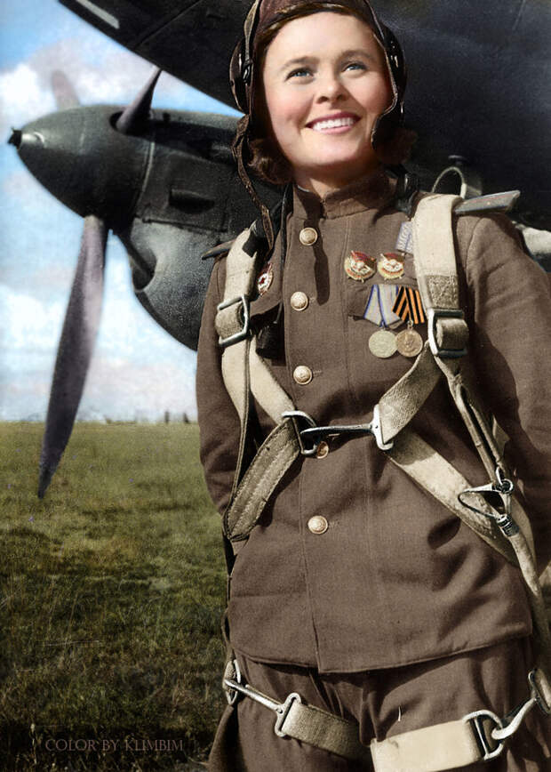 27. Мария Долина, советская летчица, Герой Советского Союза, 1945 год время, россия, фотография, цвет