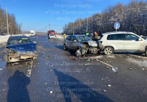 ДТП с пострадавшими произошло на трассе М-2 "Крым" под Тулой