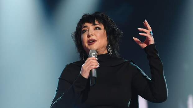 Лолита эмоционально отреагировала на известие о смерти давнего друга