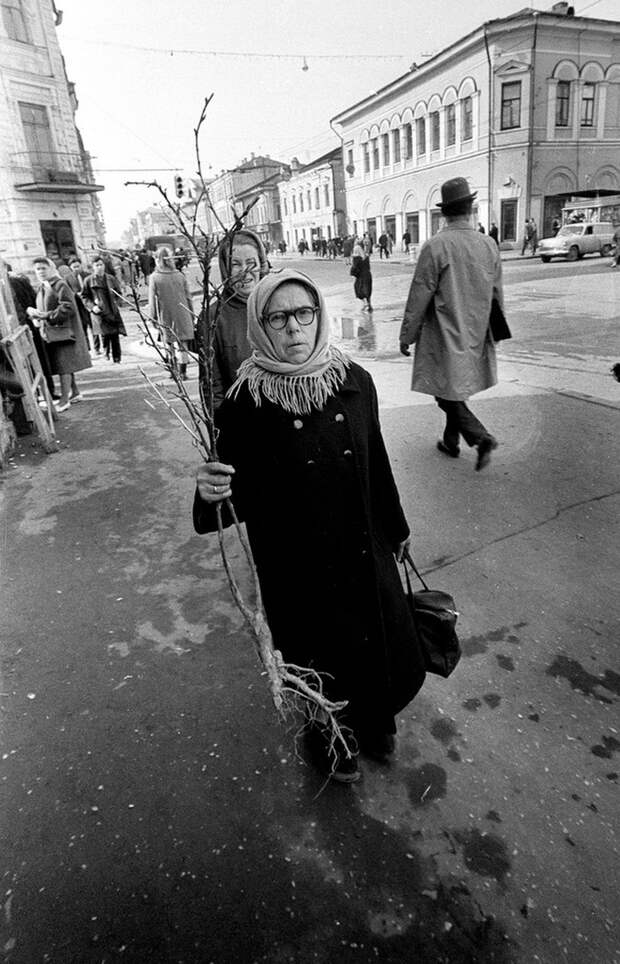 Люди и их чувства на снимках 1960-80-х годов казанского фотографа Рустама Мухаметзянова 47