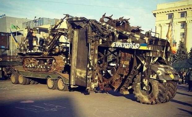 Парад уродов: шик, блеск и красота украинской военной техники