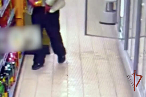 В Подмосковье мужчина украл 20 пачек масла и спрятал их в штанах