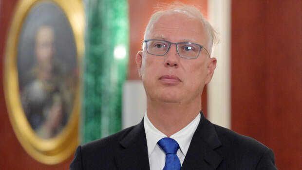 Президент ОАЭ и Дмитриев обсудили развитие сотрудничества стран