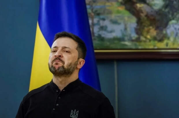 Привык смешить: стилист объяснил брюки задом наперед на Зеленском