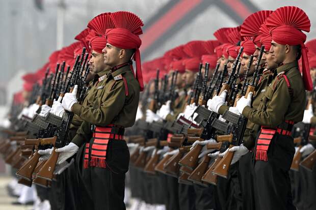 Индия отмечает 77-й День Республики масштабным военным парадом