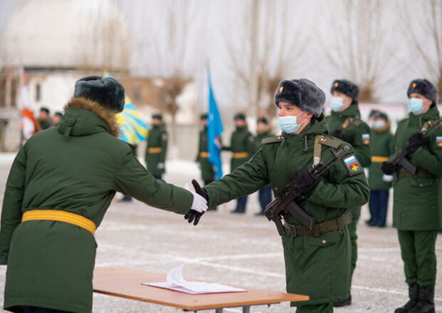 Военнослужащие ОКИК г. Улан-Удэ присягнули на верность Родине