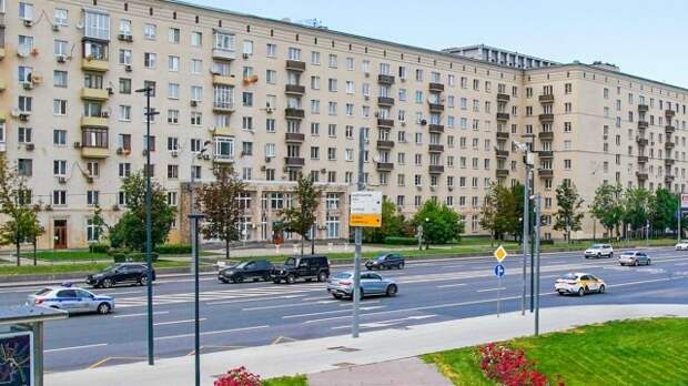 Предприниматели могут приобрести два нежилых помещения на Кутузовском проспекте