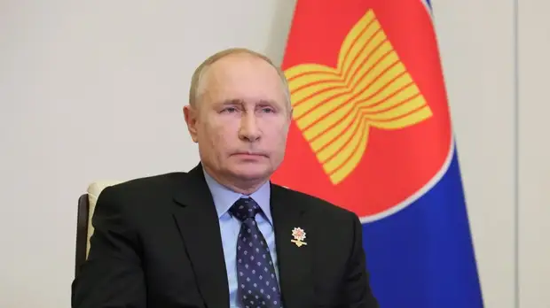 Путин попросил «Газпром» повысить объём газа в европейских ПХГ после закачки газа в России