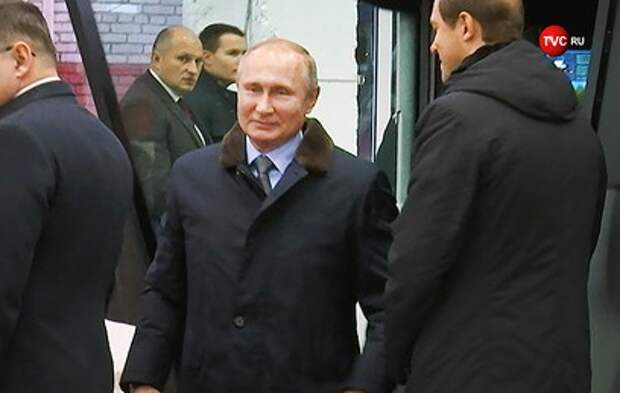 Путин пошутил про новое место работы после выборов