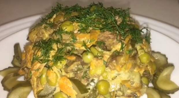 Нежнейший салат «Илона» с куриной печенью: вкусная и полезная закуска Нежнейший салат «Илона» с куриной печенью: вкусная и полезная закуска