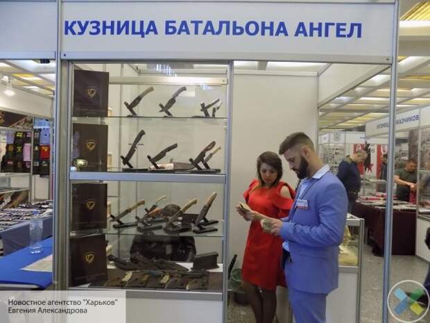 Батальон «Ангел» поразил Петербург ножами из осколков Донбасса
