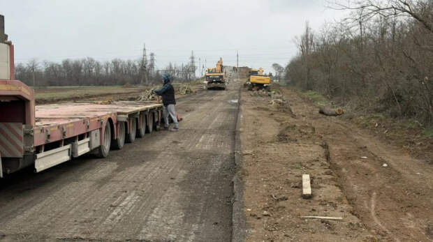 В Джанкойском районе начали строить мост