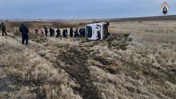 Три человека госпитализированы после ДТП с автобусом в Челябинской области