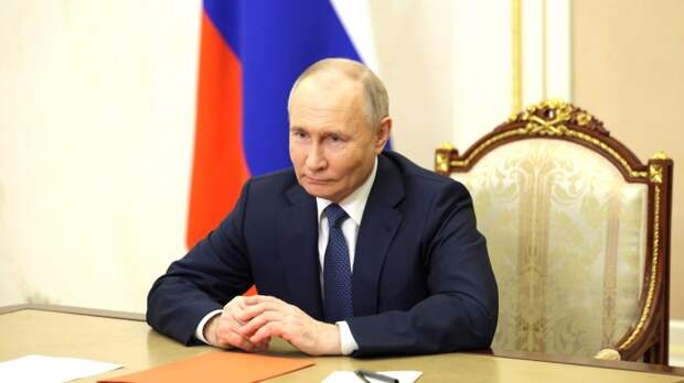 Путин попросил Козлова доложить о работе межправкомиссии с КНДР