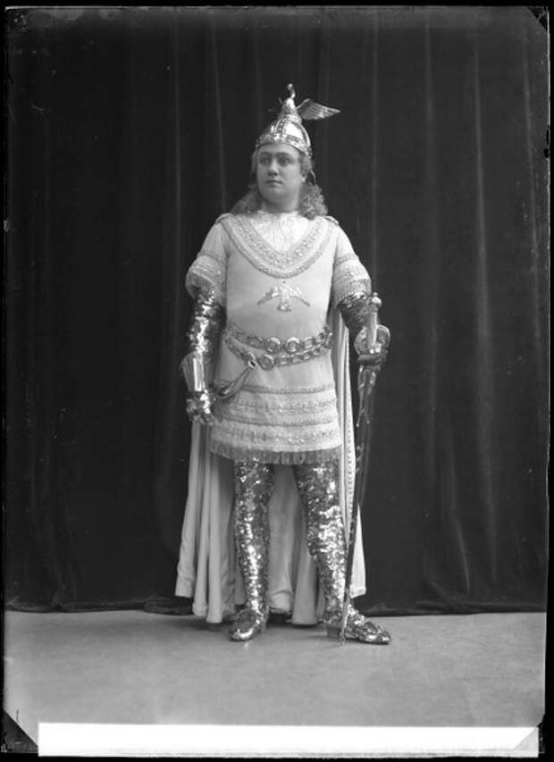 Modest Menzinsky в роли Лоэнгрина, 1910