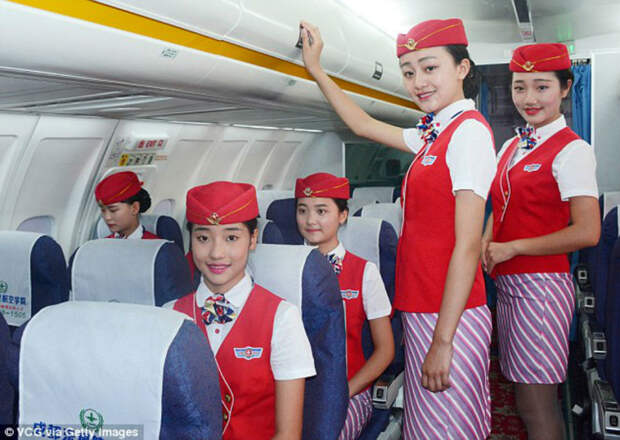 Когда за красотой скрывается страшная сила или почему с китайскими стюардессами лучше не связываться девушки, китай, подготовка, стюардесса