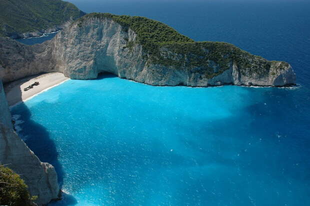 Бухта Навайо (Navagio Beach). Остров Закинф, Греция