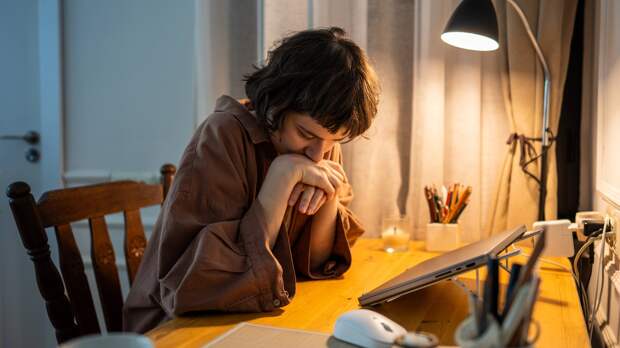 «Подушка безопасности» или ловушка: когда поход к психологу не усиливает, а консервирует вашу слабость?