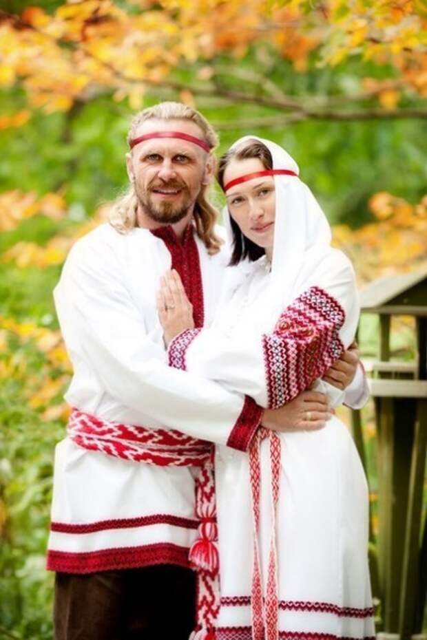 Свадьба в народных костюмах