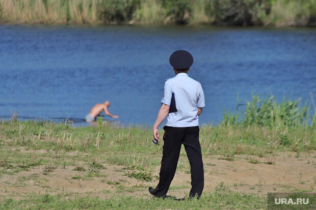 Полиция и Росгвардия патрулируют пляжи Кургана