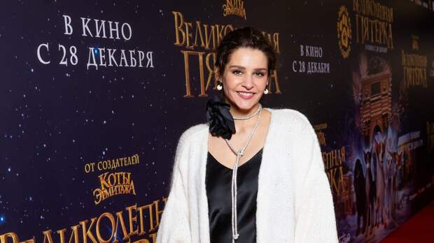 «Могли прибить на сцене»: чем Глафира Тарханова поплатилась за молчание?