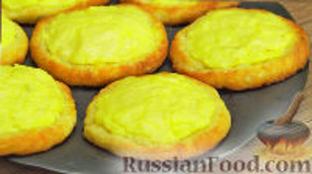 Фото к рецепту: Шаньги с картошкой