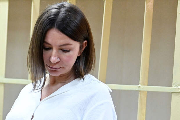 Shot: ФНС обвинили в незаконном начислении Блиновской долгов на 220 млн рублей