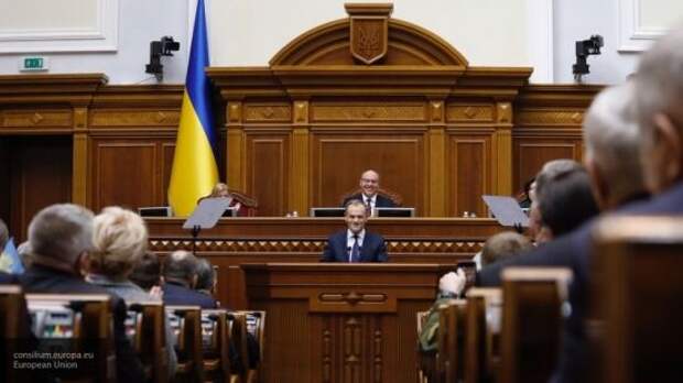 Туск заявил, что Лукашенко хотел объединить Украину с Белоруссией