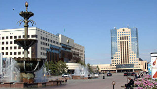 Центральная площадь столицы Казахстана Астаны. Архивное фото