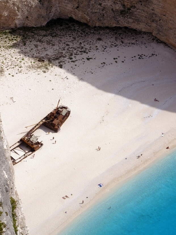 Бухта Навайо (Navagio Beach). Остров Закинф, Греция