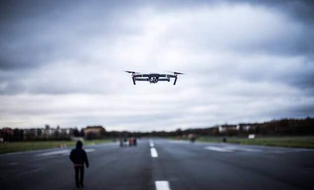 Маск «переобулся», люди массово уезжают из Херсона, и ВСУ отступают в Харьковской области