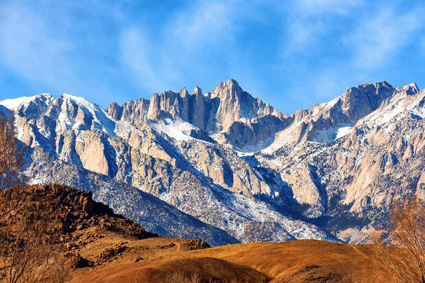 Турист не выжил на самой высокой горе США после решения его друга повернуть назад
