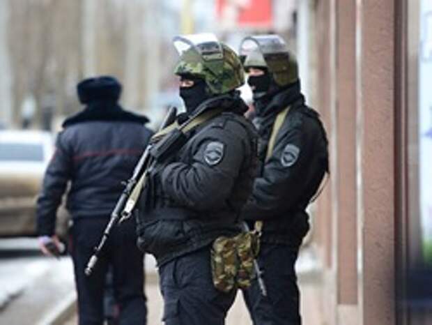 Трое террористов-смертников взорвались у здания полиции в Ставрополье
