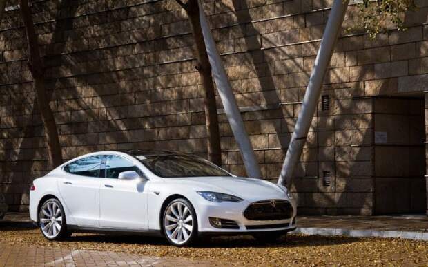 8. Tesla Model S люксовый автомобиль, роскошный авто, суперкары
