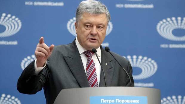 Порошенко: Киев должен первым отреагировать на предложения РФ по гарантиям безопасности