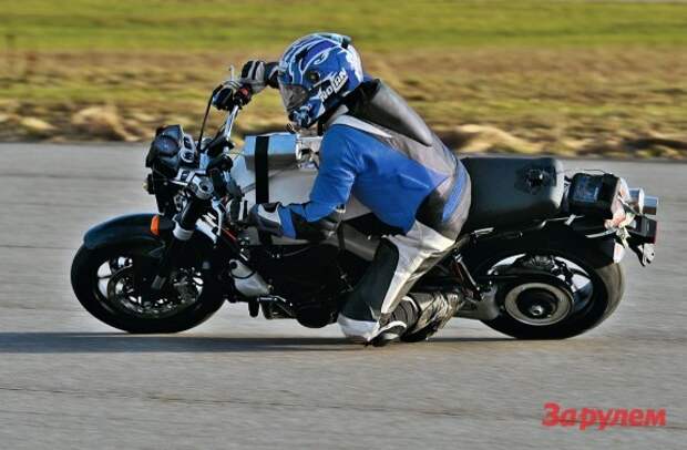 014_moto_0412_062
