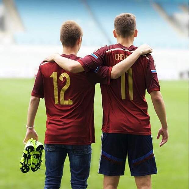 Самые неожиданные фотографии российских футболистов из Instagram ЕВРО-2016, спорт, футбол