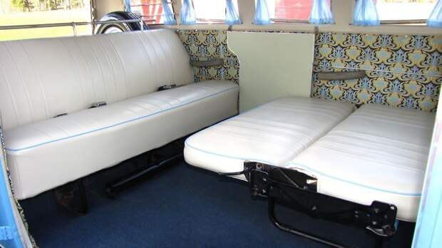 Уникальный Volkswagen Hippie Bus 1964 года продают на аукционе (25 фото+2 видео) Уникальный Volkswagen Hippie Bus 1964 года продают на аукционе (25 фото+2 видео)