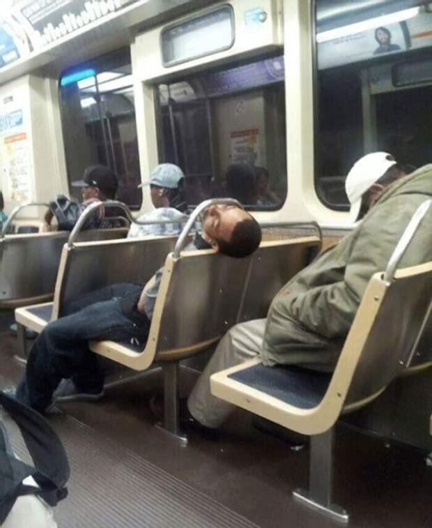 Вот кому будет тяжелее всех встать.. Вот кому будет тяжелее всех встать..