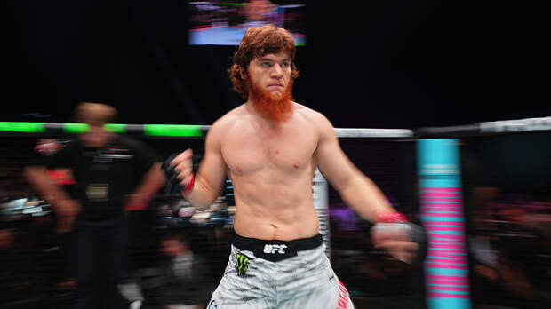 Поединок по грэпплингу между Царукяном и Шара Буллетом завершился вничью