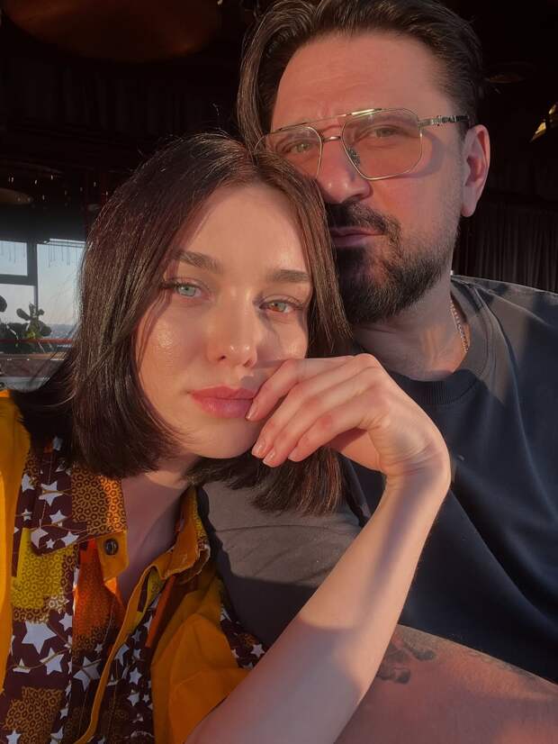 «Психически нездоровый человек»: Виктор Логинов прокомментировал слова жены, обвинившей его в изменах и насилии