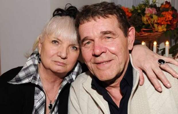 Наследство Булдакова: вдова под чарами пародиста или жертва аферы?