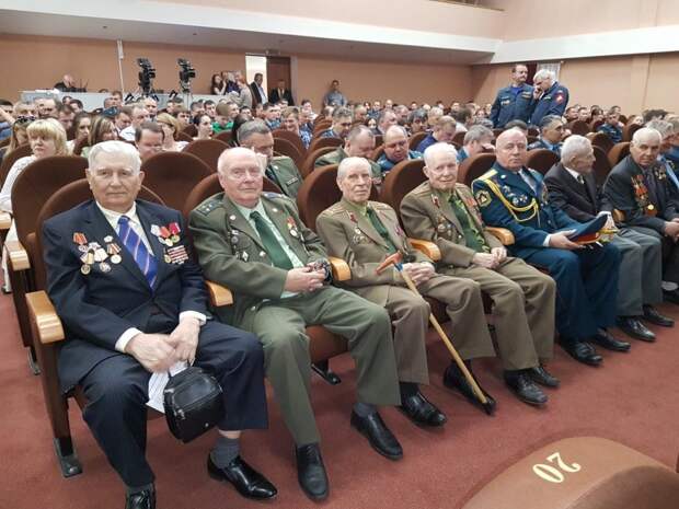 Ветераны / Фото: Пресс-служба Управления по ЮВАО Департамента ГО и ЧС г. Москвы