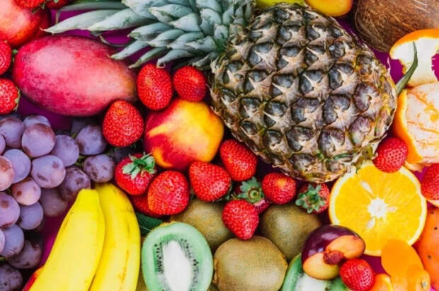 Диетолог Ладлам-Рейн рассказала, какой фрукт важно есть каждый день