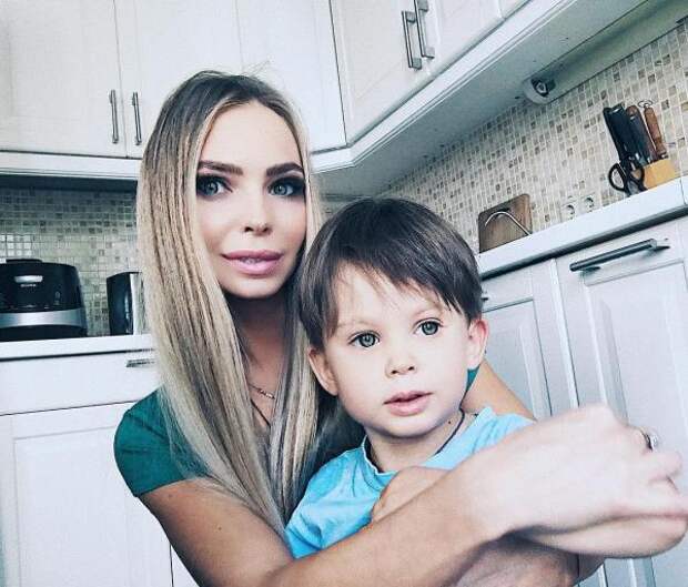 Бывшая жена Стаса Пьехи с сыном