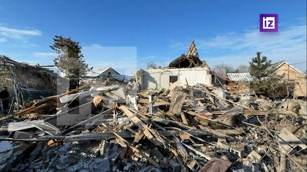 Кадры с места гибели матери и ребенка от удара дронов ВСУ на окраине Мариуполя